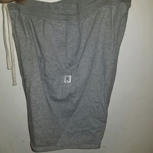 Reigning champ midweight terry shorts size XL